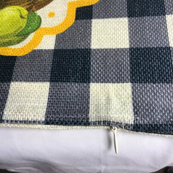 NWOT Gnome Sunflower Bee Daisy "Bee Happy" pillow cover fits 16"x16" pillow - Picture 5 of 11